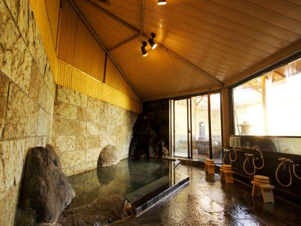 伊豆長岡温泉“水庭の旅籠”すみよし館 『美人の湯』ご婦人風呂 大浴場さらさらの湯『美人風呂』 伊豆長岡温泉 水庭の旅籠 すみよし館