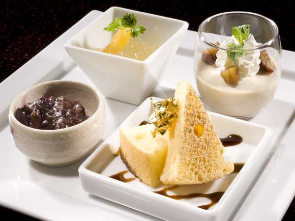 伊豆長岡古奈温泉水庭の旅籠すみよし館『お料理ご案内』 デザートアラカルト デザートアラカルト 伊豆長岡古奈温泉 水庭の旅籠 すみよし館